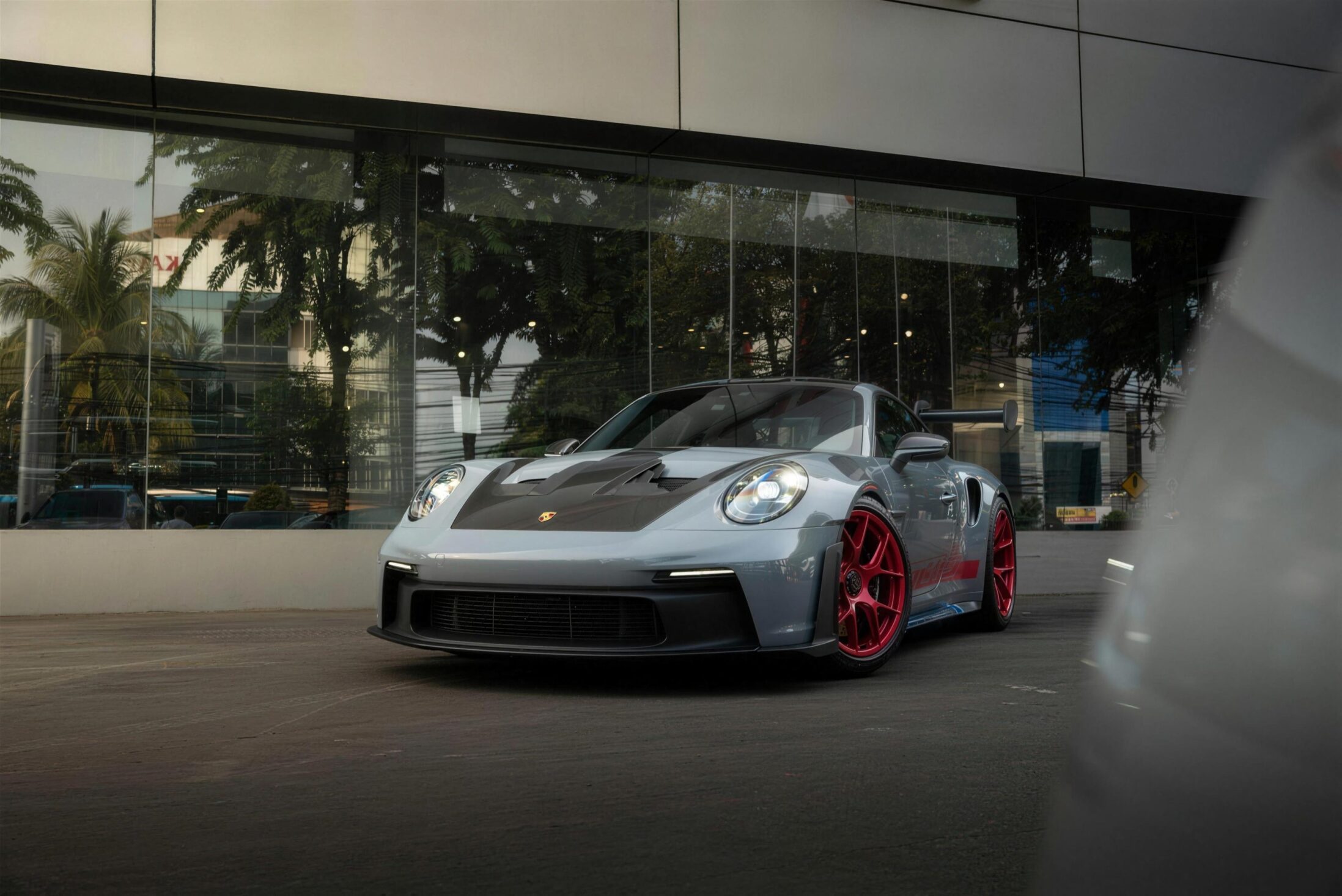 Porsche 911 GT3 RS, vue trois-quarts avant