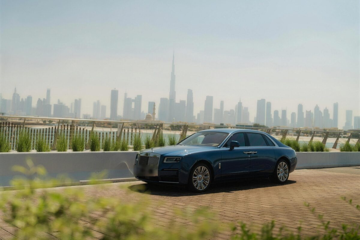 Rolls-Royce Ghost, vue trois-quarts avant