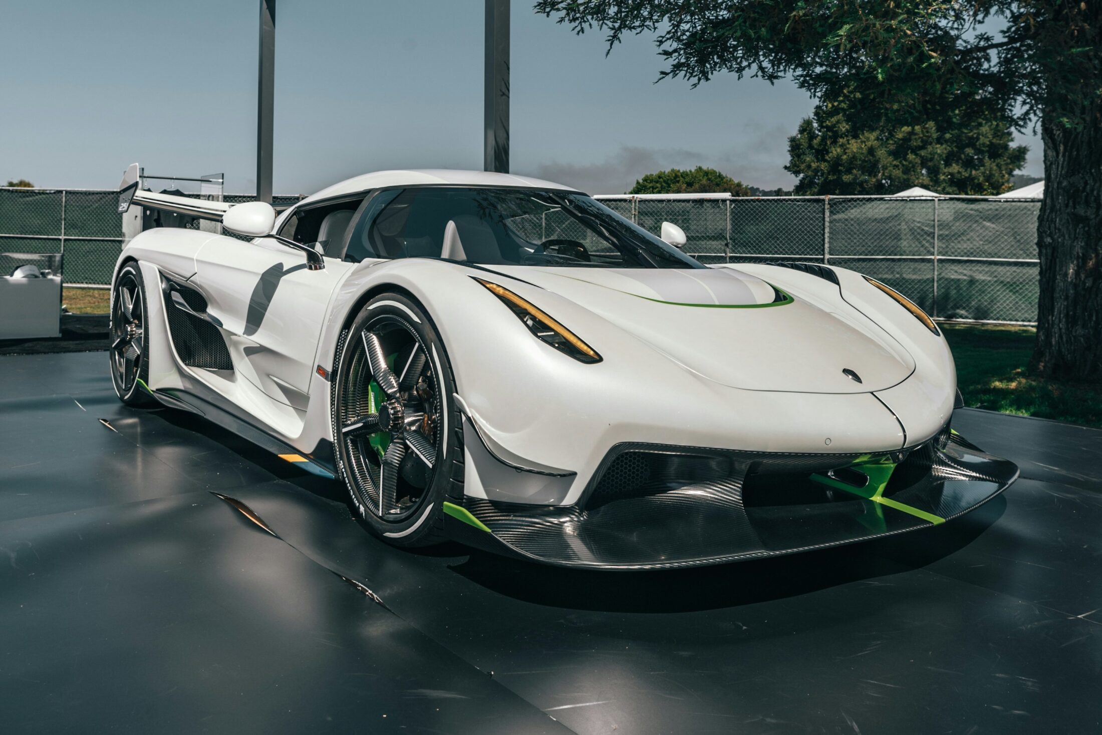 Koenigsegg Jesko blanche, trois-quarts avant (photo d’illustration, autre teinte)